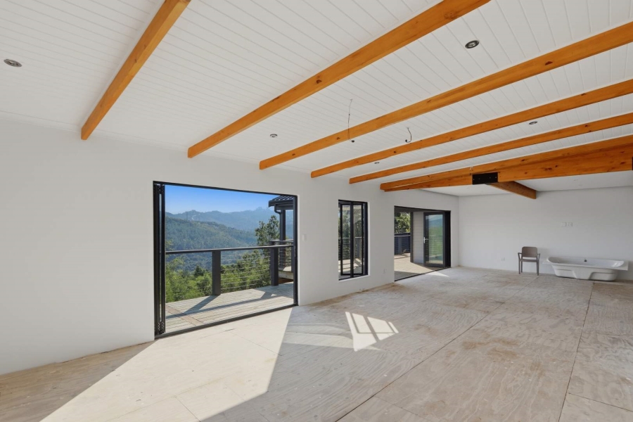 4 Bedroom Property for Sale in Knysna Heights Western Cape